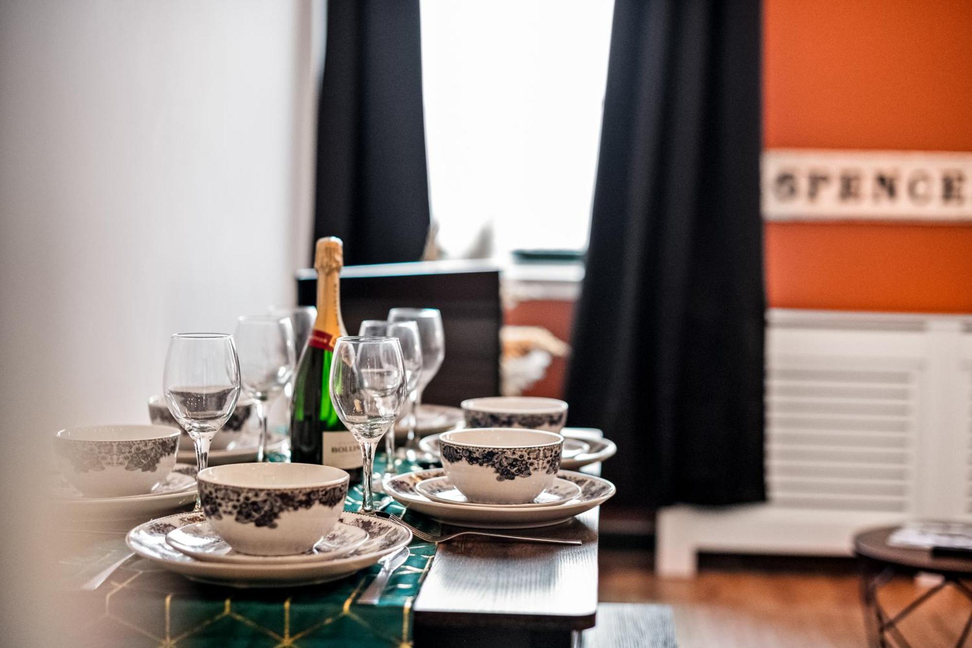Spacious Birmingham City Apartment Ngoại thất bức ảnh